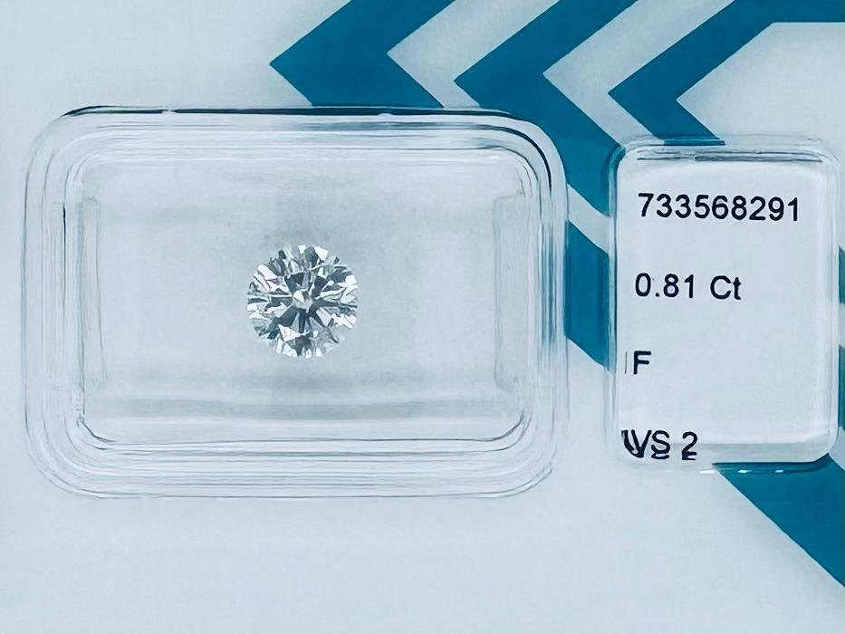 没有保留价 - 1 pcs 钻石  (天然)  - 0.81 ct - 圆形 - F - VS2 轻微内含二级 - 国际宝石研究院（IGI） #2.1