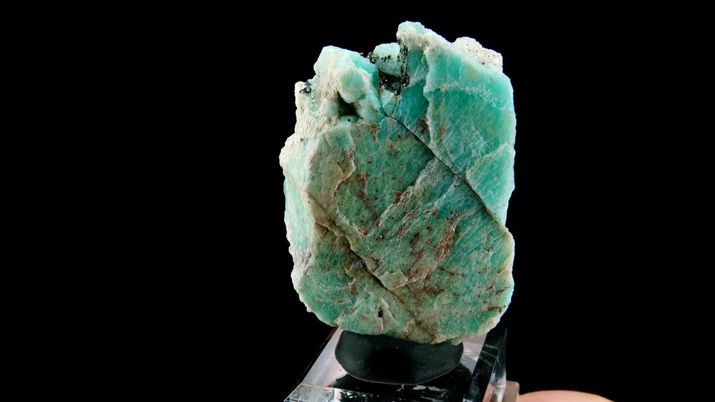 Amazonite con Albite e Schorl - Nordland, Norvegia - Altezza: 6.5 cm - Larghezza: 4.5 cm- 122 g #1.0