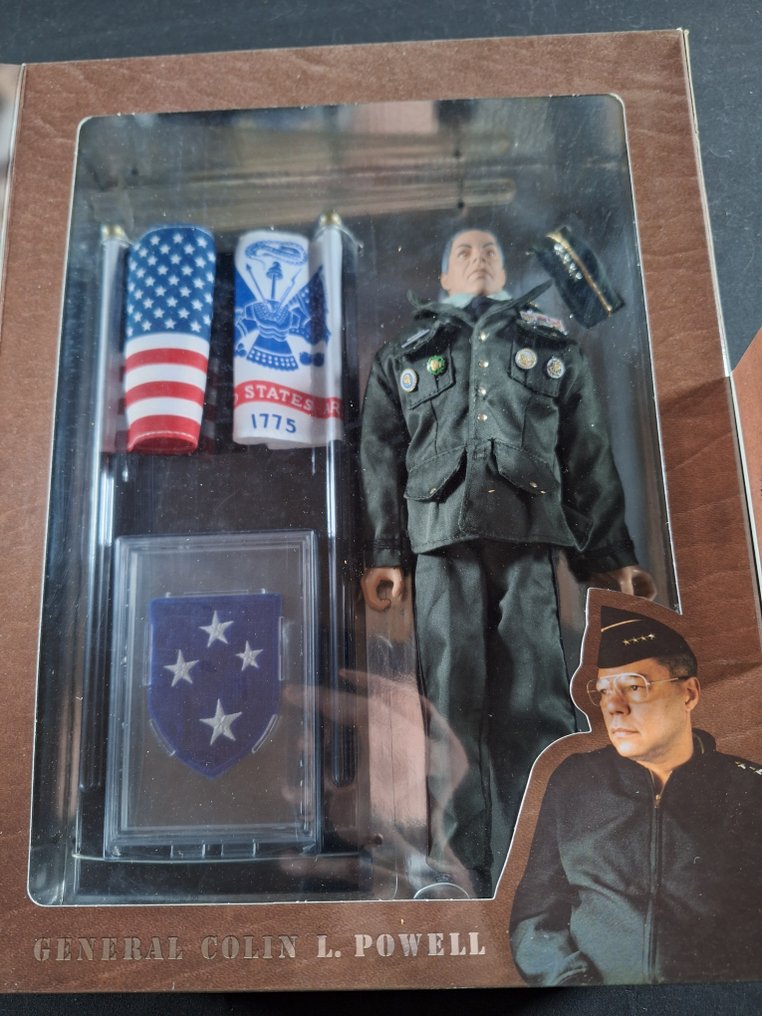 Hasbro - G.I. Joe Classic Collection  - Φιγούρα δράσης General Colin Powell - 1990-2000 #3.2