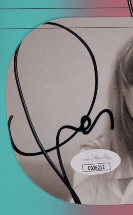 Taylor Swift - Signed Guitar - With JSA Certificate - Guitar #2.1