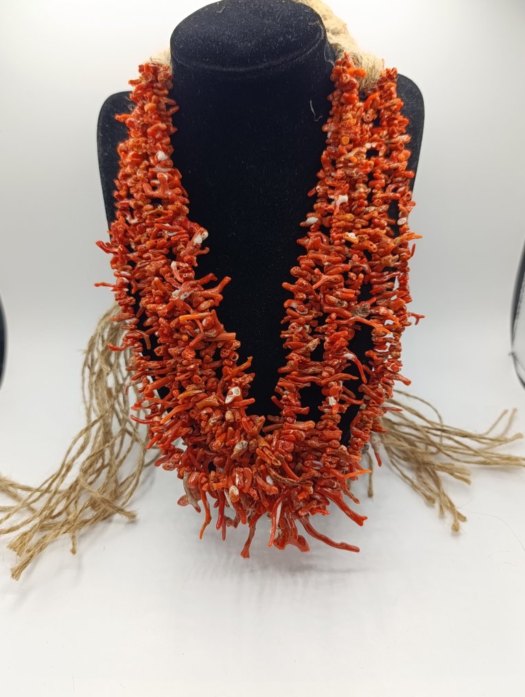 Κοράλλι - Μεσογειακό κοράλλι και βαμβάκι. - Κολιέ #1.0