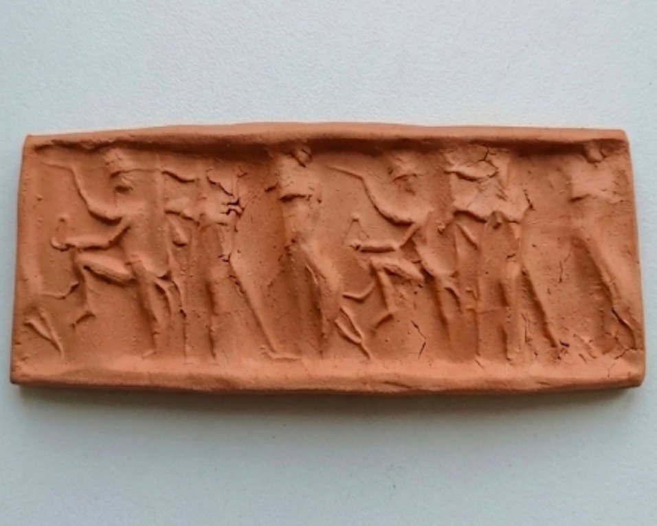 索不达米亚 古巴比伦时期赤铁矿印章-圆柱（约公元前1900-1600年）。战斗场景。 气缸密封  (没有保留价) #4.3