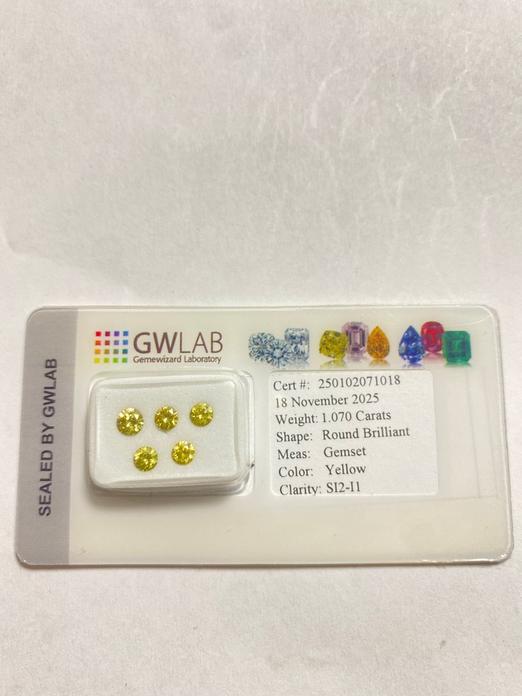 No reserve price - 5 pcs Diamond  (Colour-treated)  - 1.07 ct - Round - SI2, I1 - Gemewizard Gemological Laboratory (GWLab) #1.0