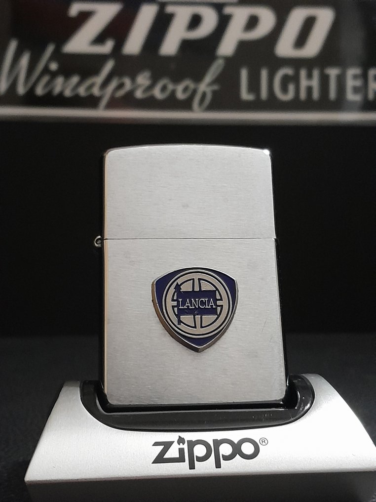 Zippo - Zonder Minimumprijs - Zakaansteker - Messing #1.0