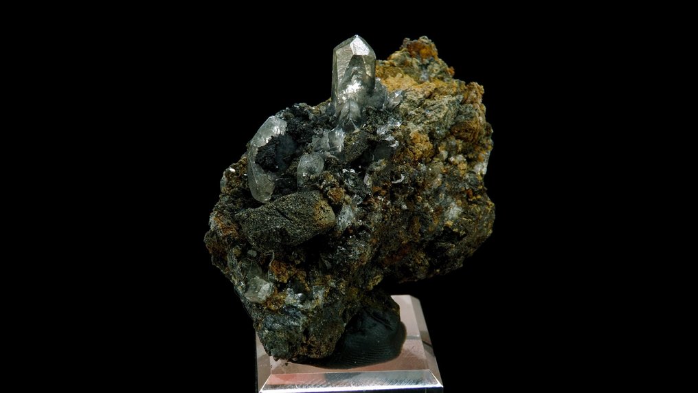 Anglesite - Monteponi mine, Iglesias, Sardinia, Italy - Height: 5.1 cm - Width: 3.5 cm- 67 g #1.0