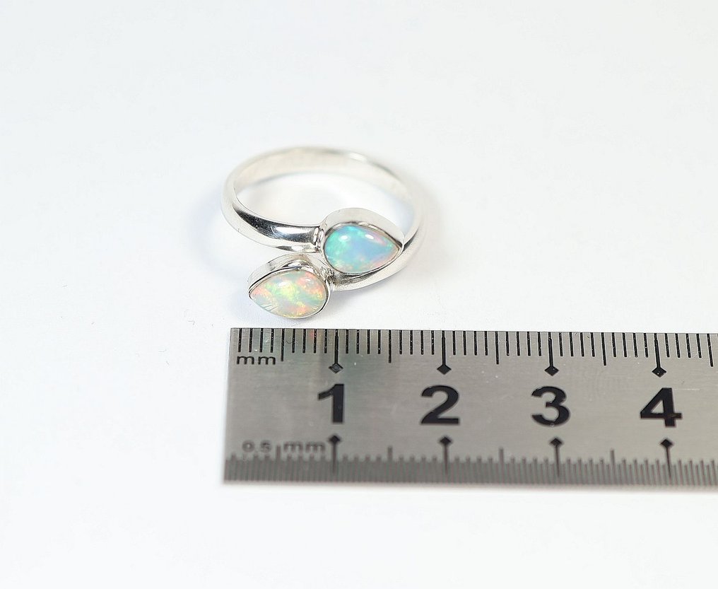 埃塞俄比亚欧泊 / 韦洛欧泊 戒指 / 新- 2.8 g - (1) #4.3