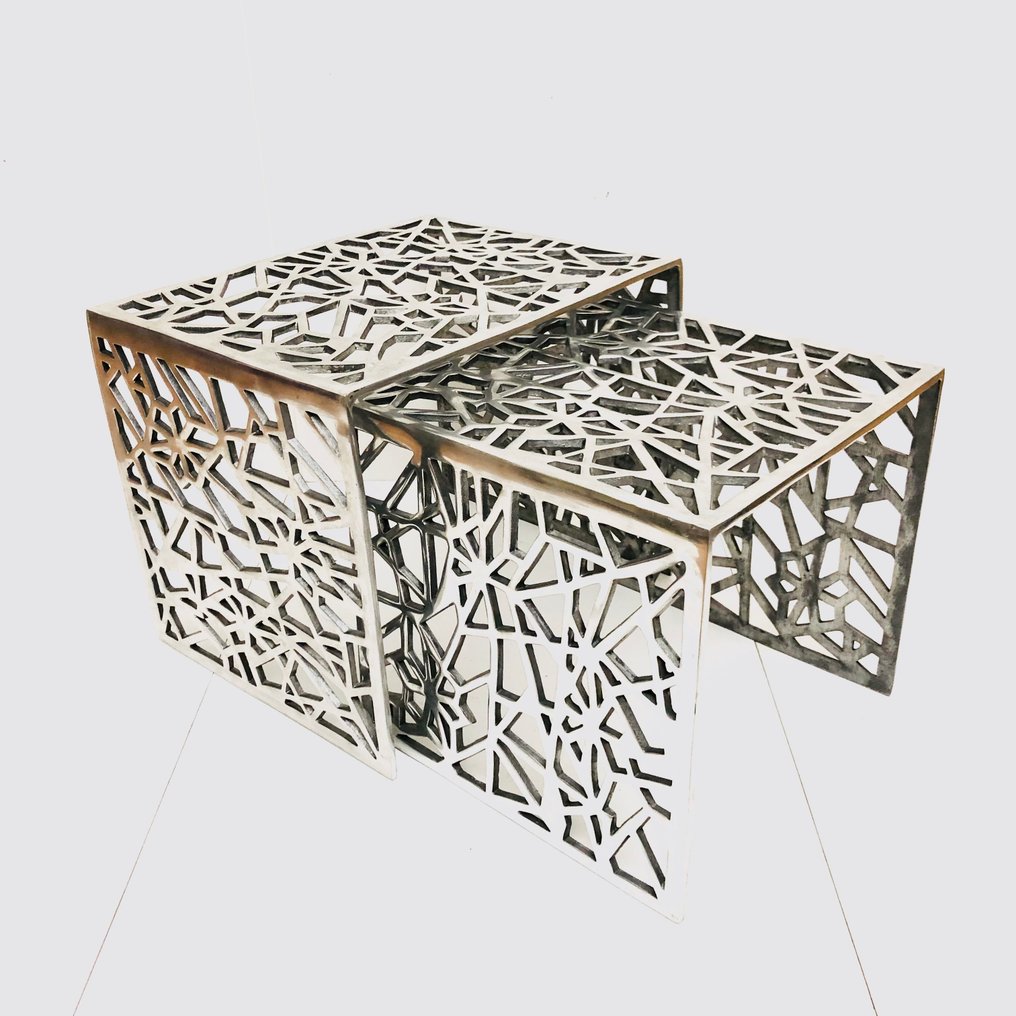 Nesting tables - DK00390AL - Aluminium #1.0