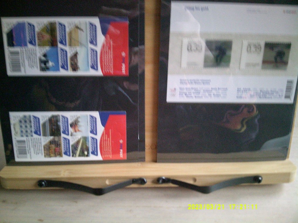 荷兰 2006/2009 - 荷兰 4 年系列，从 2006 年到 2009 年完整且未使用的价值为 428.60 欧元 - NVPH #2.1