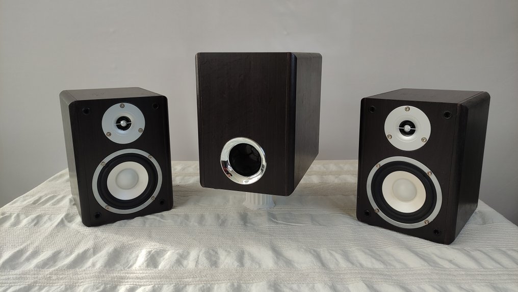 Lenco - Lenco MVD-3 2.1 Højttaler sæt #1.0