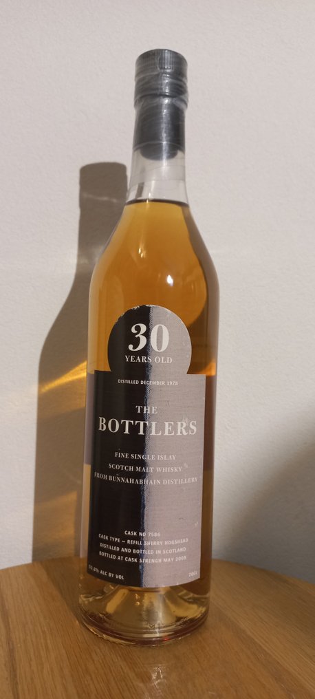 Bunnahabhain 1978 30 years old Refill Sherry Hogshead no. 7586 - The Bottlers - b. 2009 - 700ml #2.1