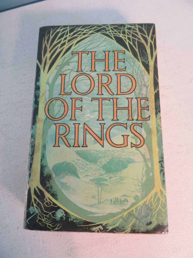J.R.R Tolkien - The Hobbit, The Lord of the Rings, Silmarillon. - 1973-1979 #1.0
