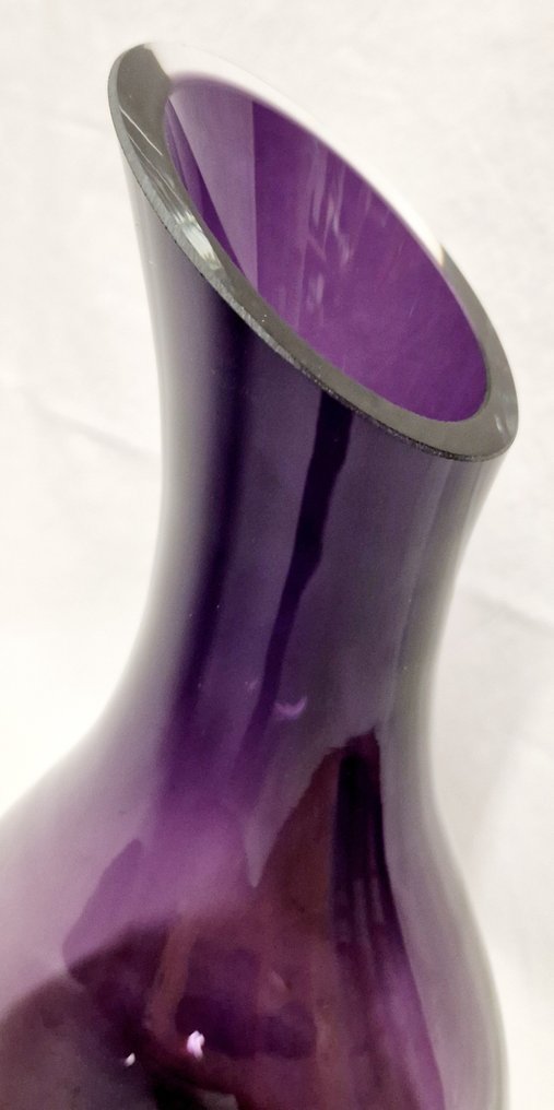 Krossno - Vas -  KRC 31  - Amethyst Art Glas #2.1