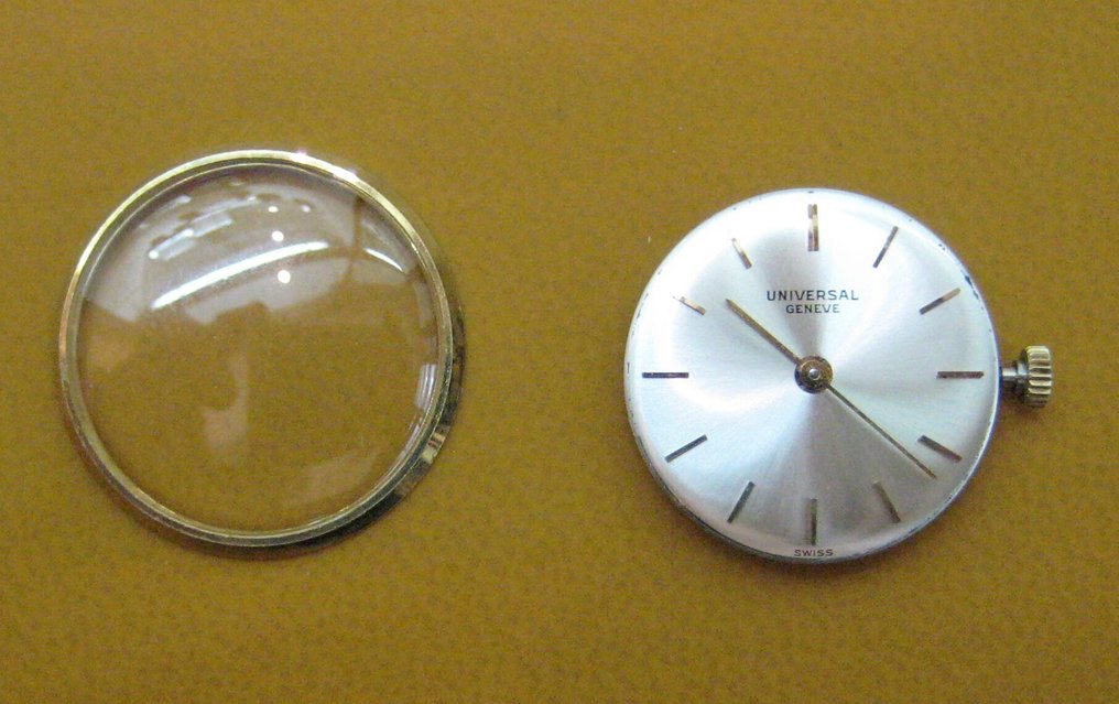 Universal Genève - Unknown - 2240283 - Γυναίκες - 1970-1979 #2.1