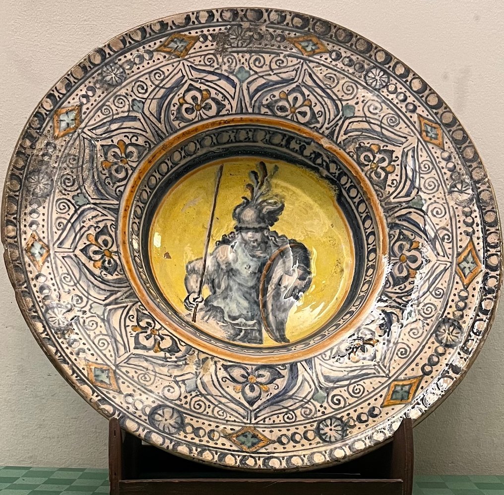 盘子 - 陶瓷 - 带有盾牌的战士 #1.0