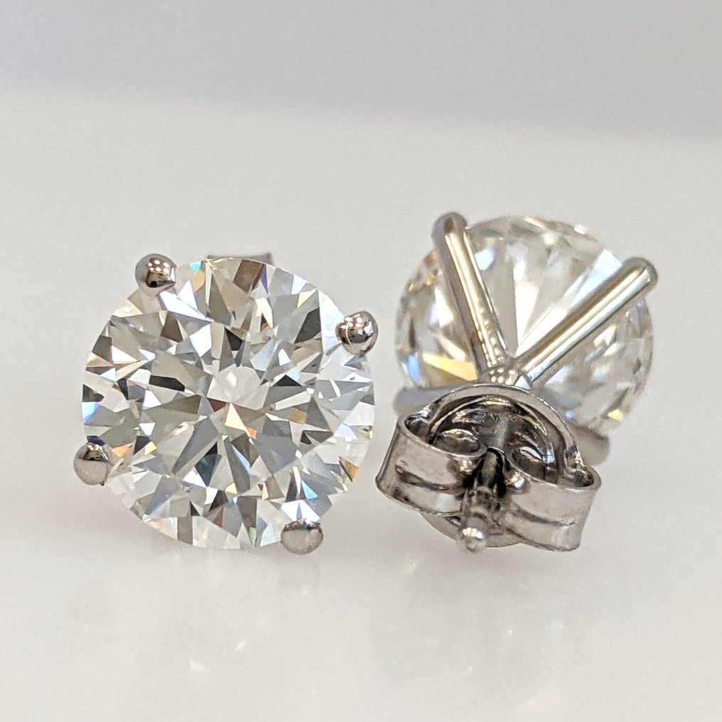 χωρίς τιμή ασφαλείας - Καρφωτά σκουλαρίκια - 14 καράτια Λευκός χρυσός -  3.00ct. tw. Διαμάντι (Εργαστηριακής καλλιέργειας) - Πιστοποιημένο από IGI #1.0