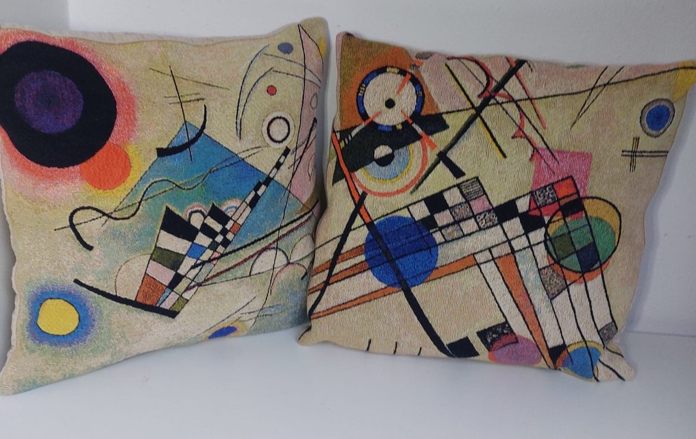 Wassily Kandinsky - Cushion (2) #2.1