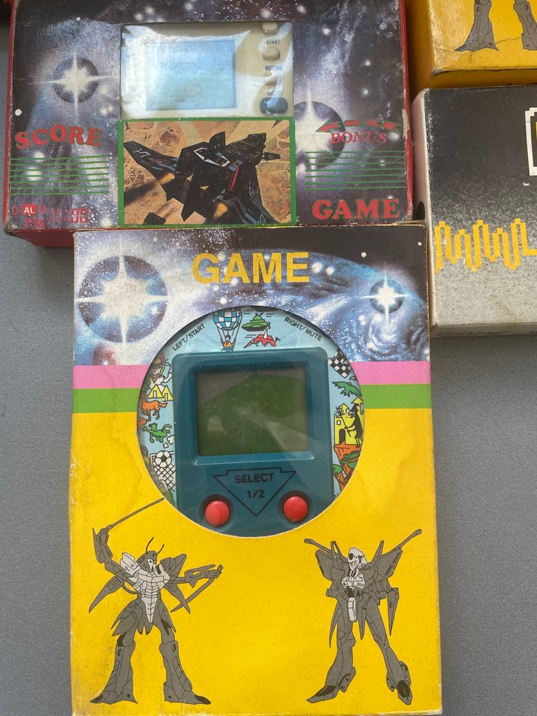 Sunwing - Generic LCD handheld console - Collection of portable LCD handheld game consoles (various brands and models) - Console per videogiochi portatile - Nella scatola originale #4.3