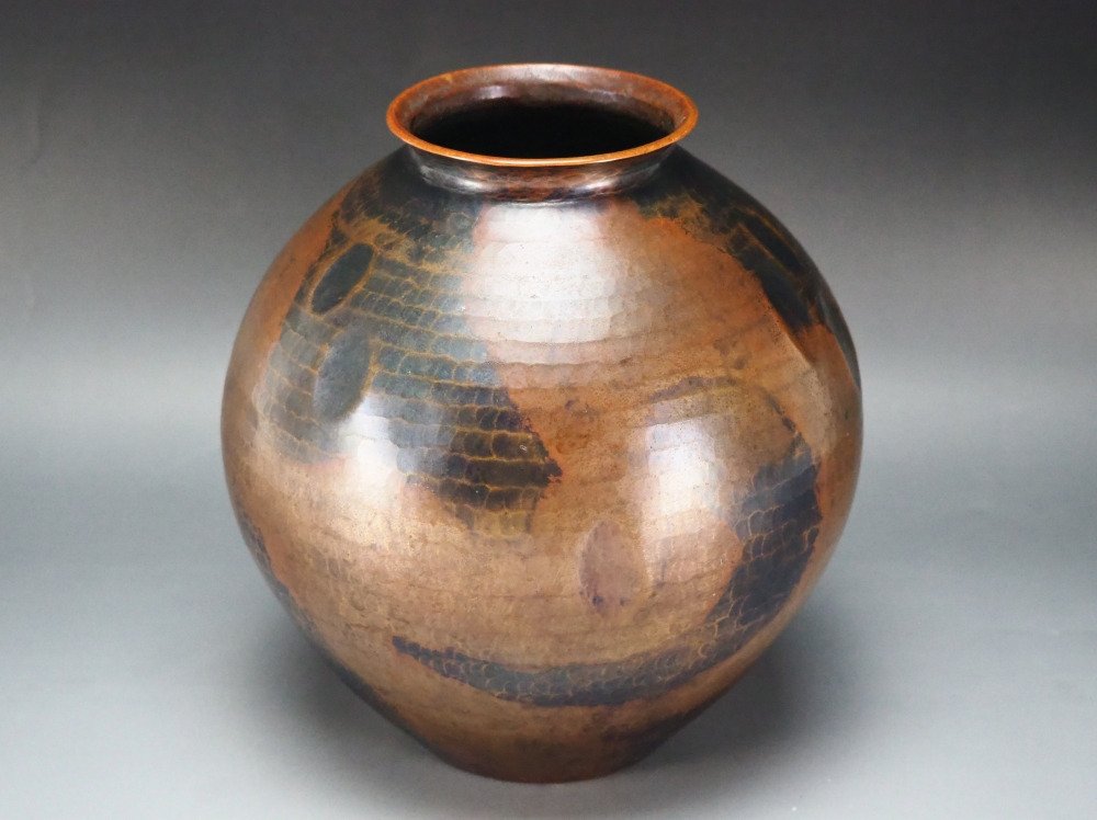 Vaso di rame Tsuiki — Echi di un martello, sussurri di rame - Bronzo - Gyokusendō 玉川堂 - Giappone - Periodo Shōwa (1926-1989) #1.0