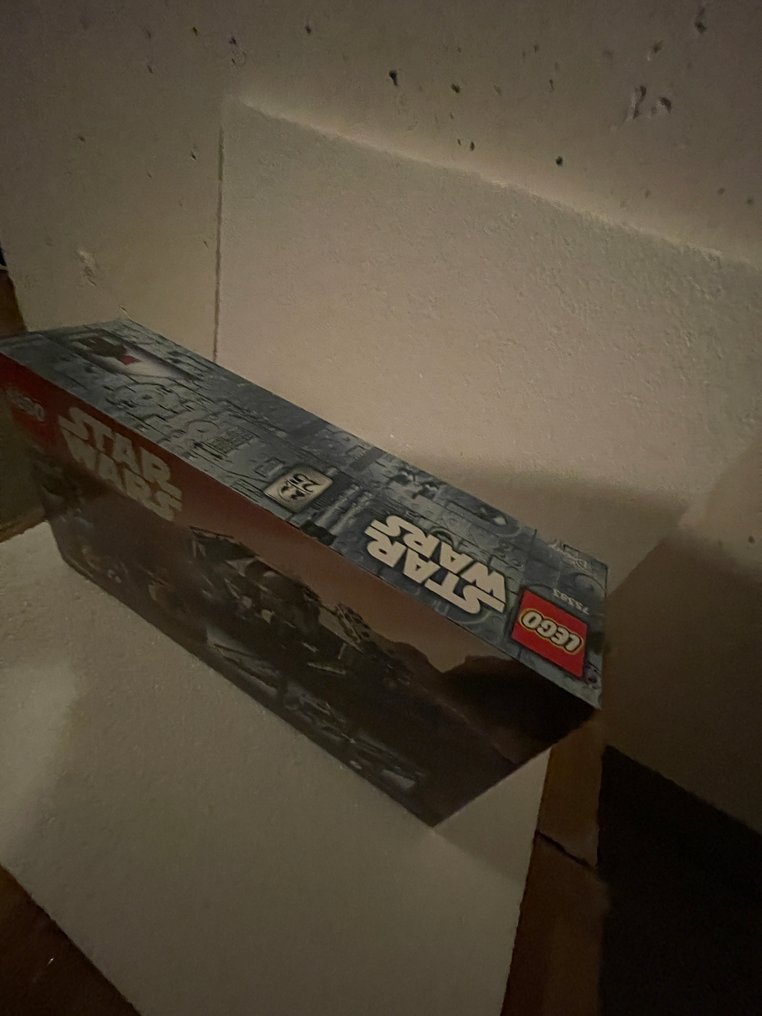 Lego Set - Star Wars - 75383 LEGO Star Wars Sith Infiltrator #3.2