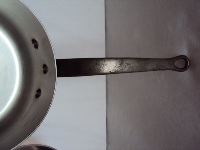 5 casseroles métaux ouvrées  cuivre et acier inoxydable et 2 ustensiles une louche,une écumoire . - Κατσαρολάκι (7) - Χαλκός, ανοξείδωτο ατσάλι, Σίδερο #3.2