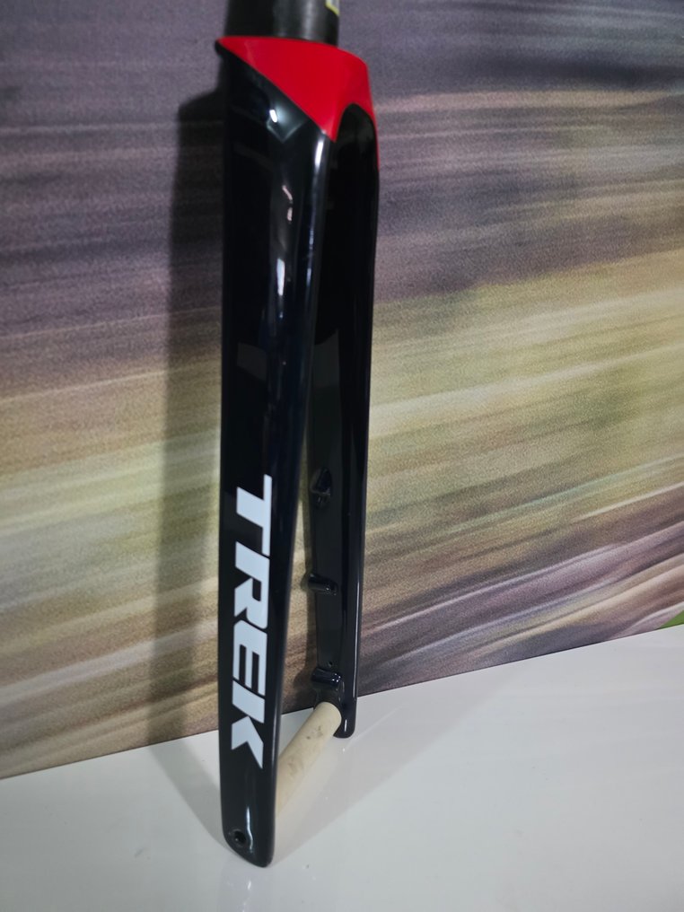 Trek - Carbon Emoda SLR 700c Fork - Bicycle part - 2021 #1.0