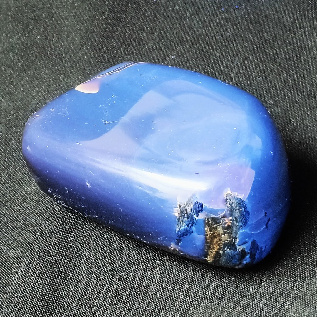 Piece of Indonesian Amber Completely Cleaned - Height: 80 mm - Width: 60 mm- 214 g #4.3