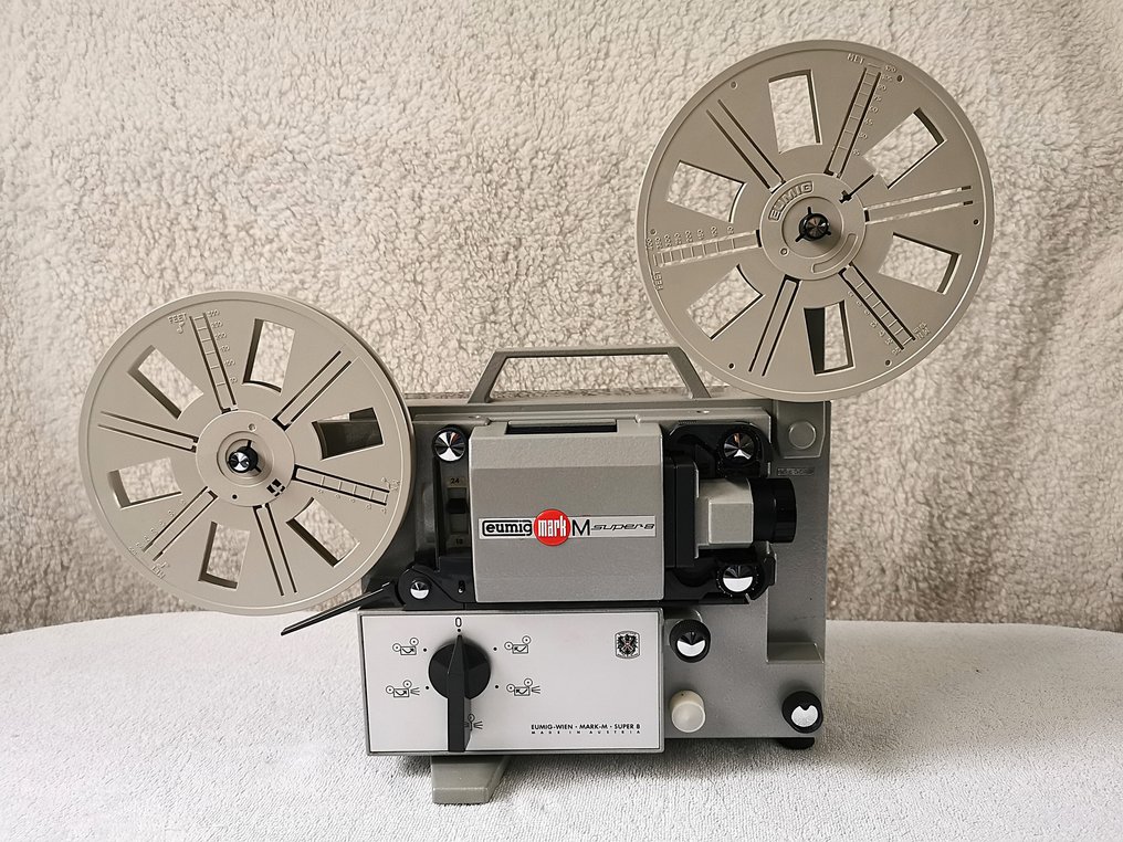Eumig Mark-M Super 8 Projektor #1.0