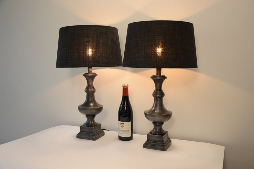 Table lamp (2) - Pair of high quality empire style Table Lamps - Metal, Linen #1.0