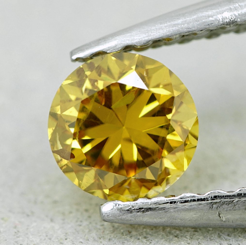 1 pcs 钻石  (天然色彩的)  - 0.38 ct - 圆形 - Fancy intense 似橙色 黄色 - I1 内含一级 - 安特卫普宝石报告（GRA） #1.0