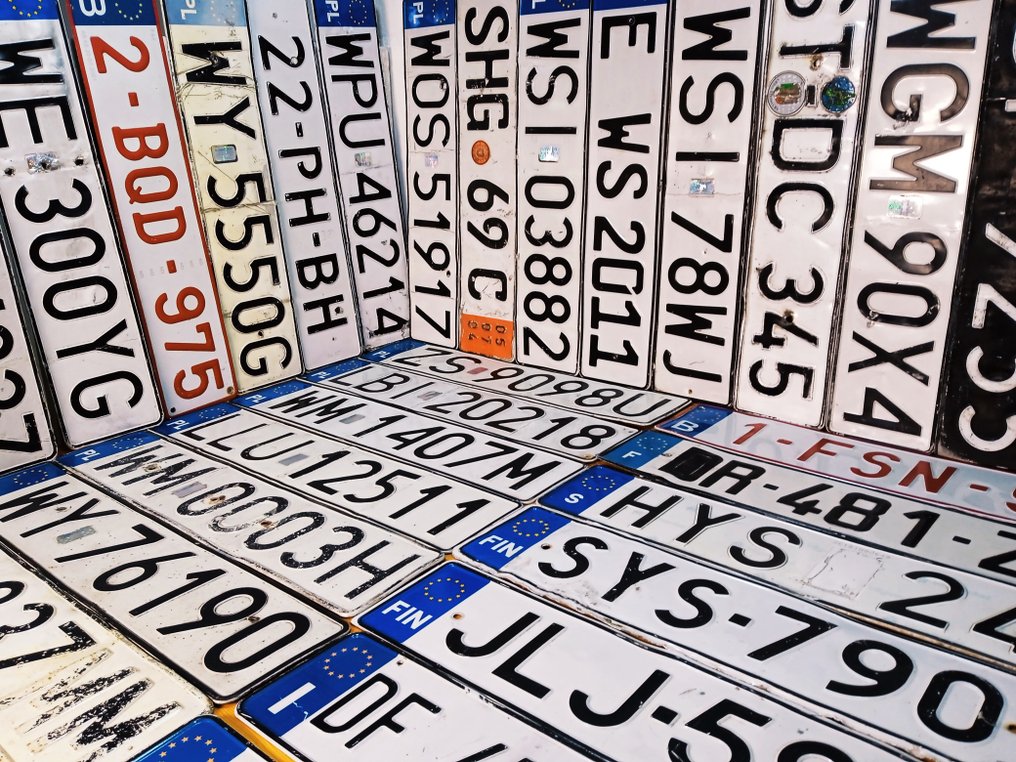 Plaque d'immatriculation (30) - OLD Number Plates - Vintage Car plates - 1990-2000 #1.0