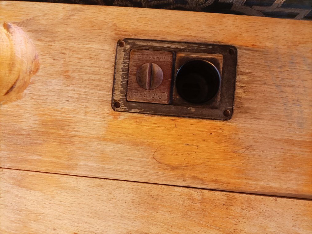 Marko Holland - 儿童家具 - 金属 - 复古双人梳妆台 #2.1