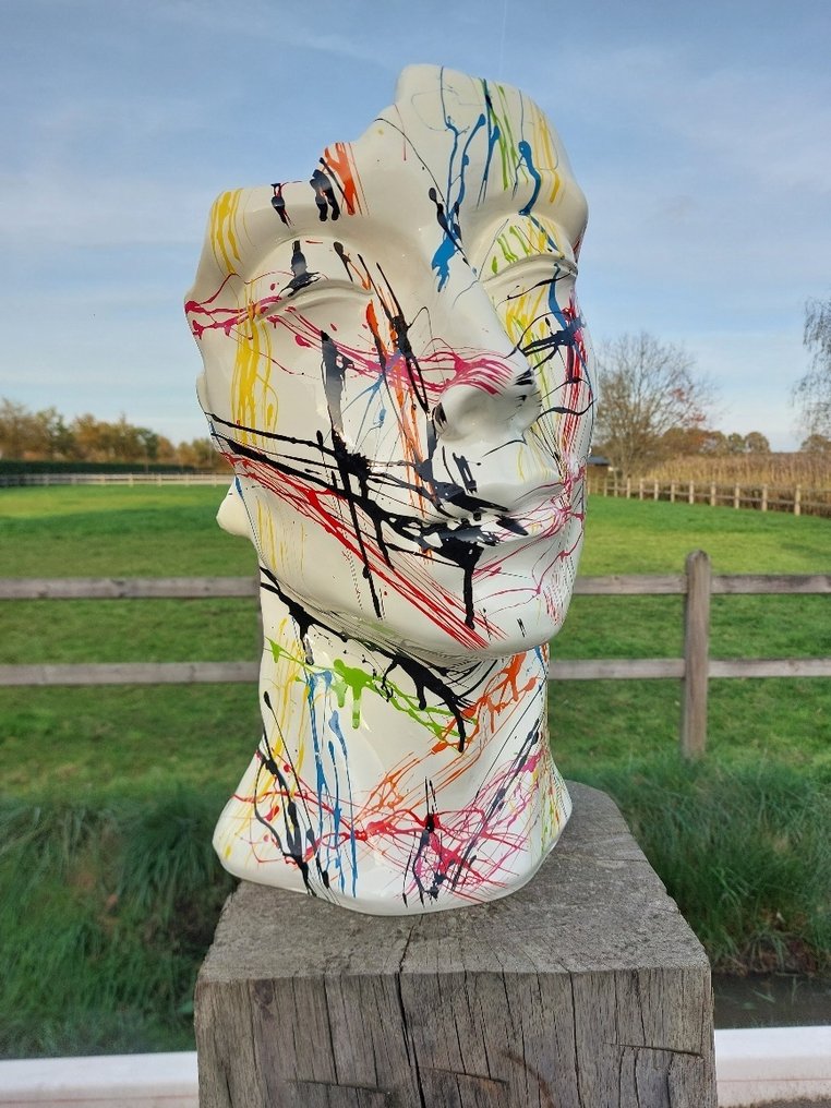 Statue, head white with color paint - 50 cm - polyresin #2.1