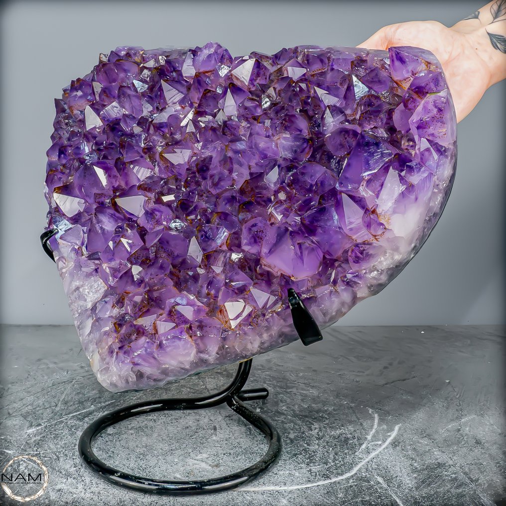 乌拉圭天然紫水晶心形 自然的杰作，梦幻般的美丽- 7494.61 g #2.1