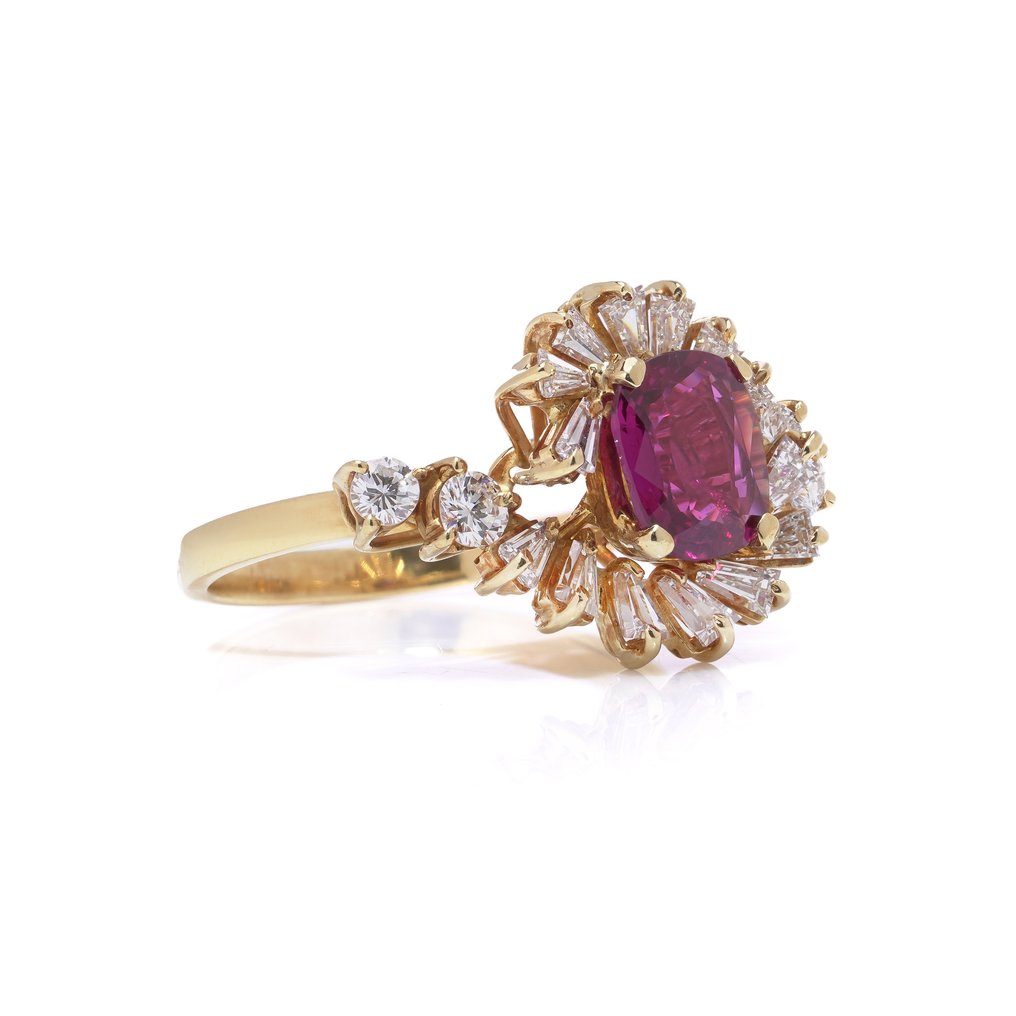 戒指 18KT黄金红宝石与钻石簇镶戒指 #4.3