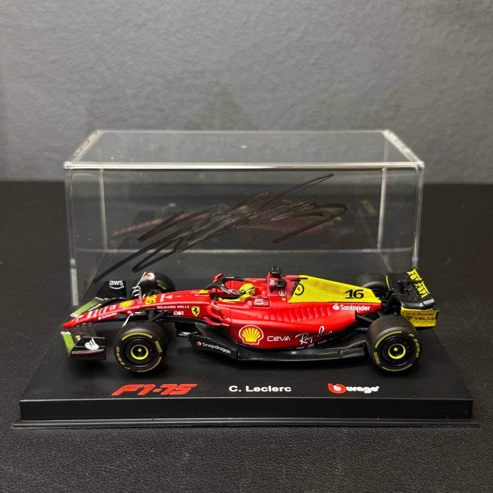 法拉利 - Charles Leclerc - 比例1/43的模型车  #1.0