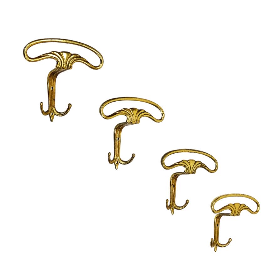 Manifattura Italiana anni 50 - Set of coat hooks (4) - Cast brass - Set of four wall hooks. #1.0