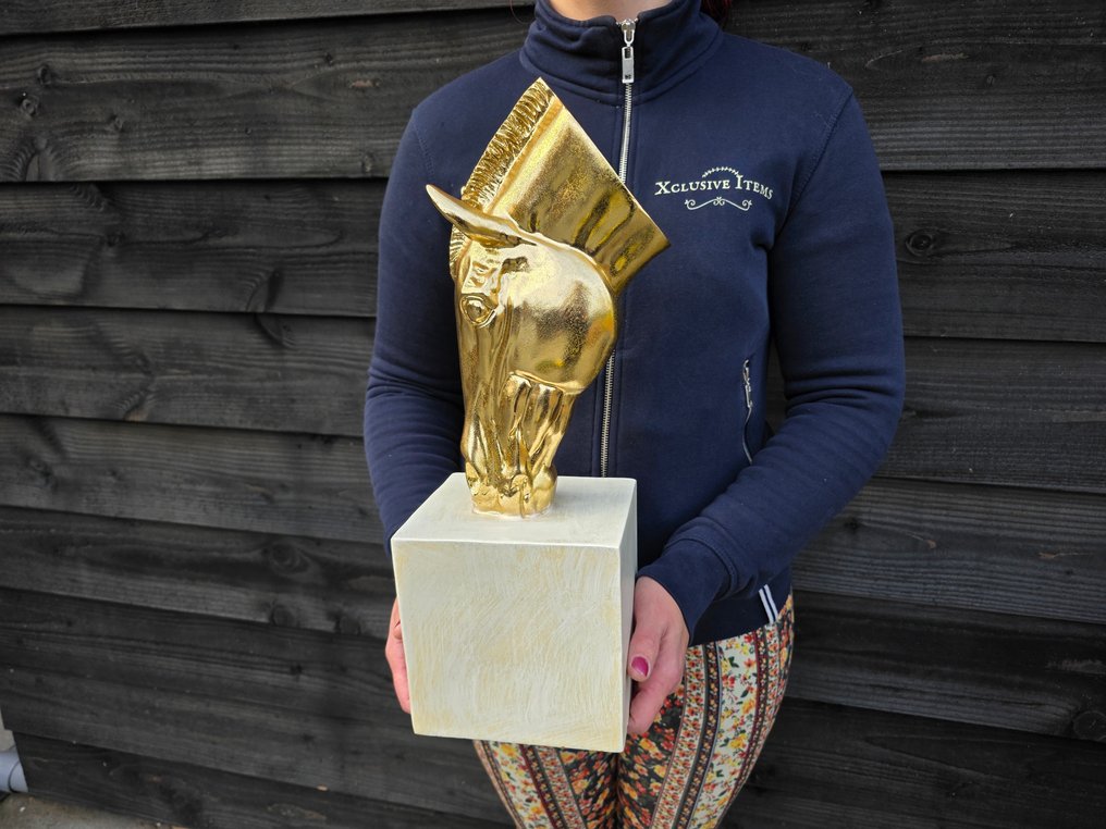 Statue, Gold Horse Head on Base - 43.5 cm - mgo - 2025 #1.0