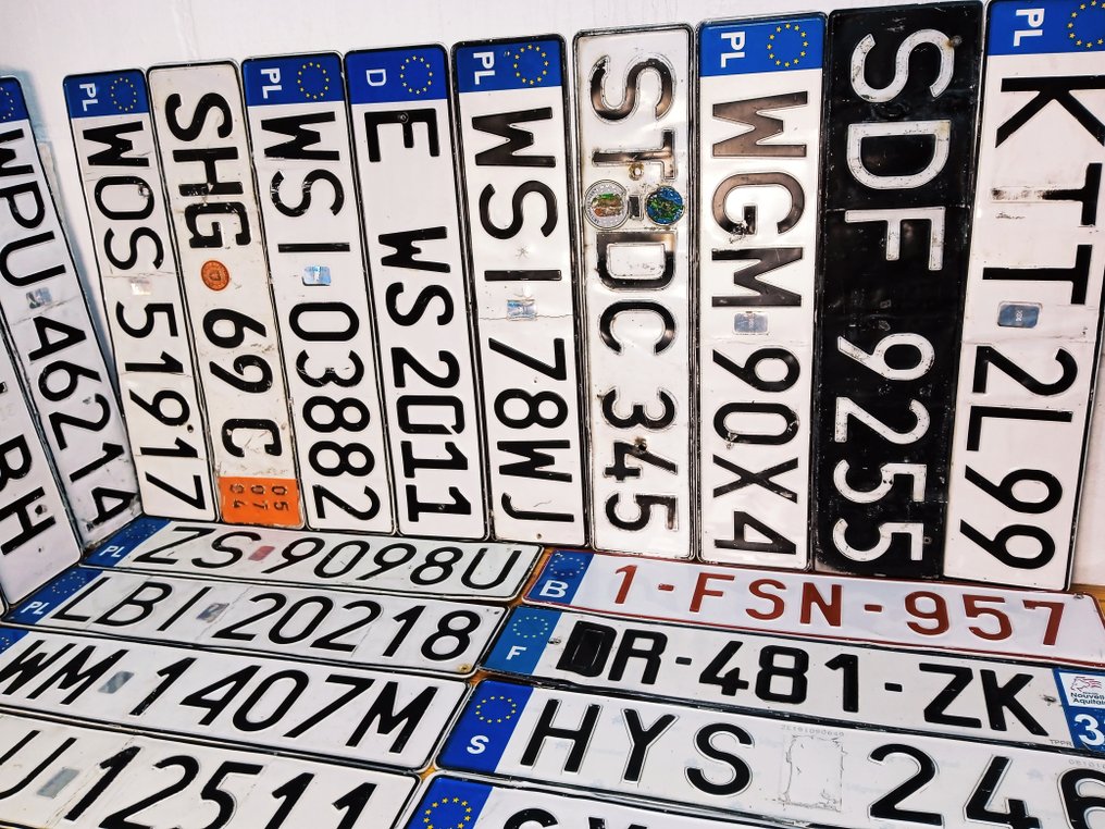 Plaque d'immatriculation (30) - OLD Number Plates - Vintage Car plates - 1990-2000 #3.2