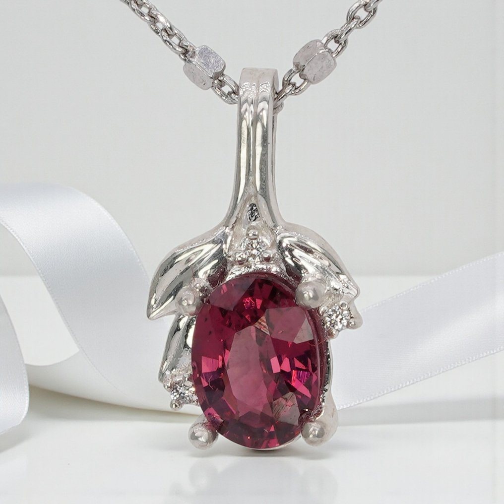 Nincs minimálár - G&J - Függő Ezüst Gránát - Gyémánt - Garnet&Diamonds #1.0