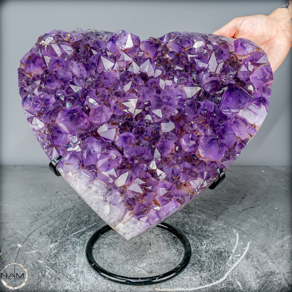 乌拉圭天然紫水晶心形 自然的杰作，梦幻般的美丽- 7494.61 g #3.2