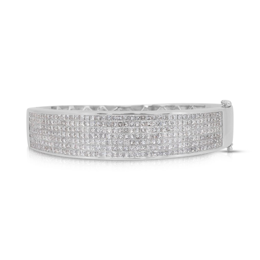 Bangle - 18 kt. White gold -  8.10ct. tw. Diamond (Natural) #4.3