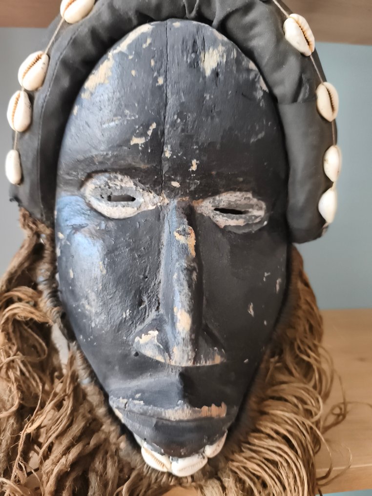 Dan - 象牙海岸  (没有保留价) #1.0