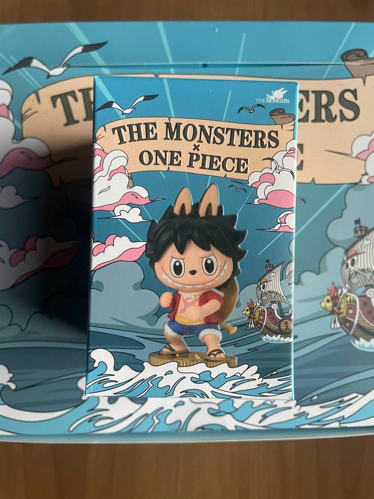 Pop Mart - Actionfigur THE MONSTERS Labubu x ONE PIECE - Blind Box - New Sealed - 2020+ - Kina #1.0