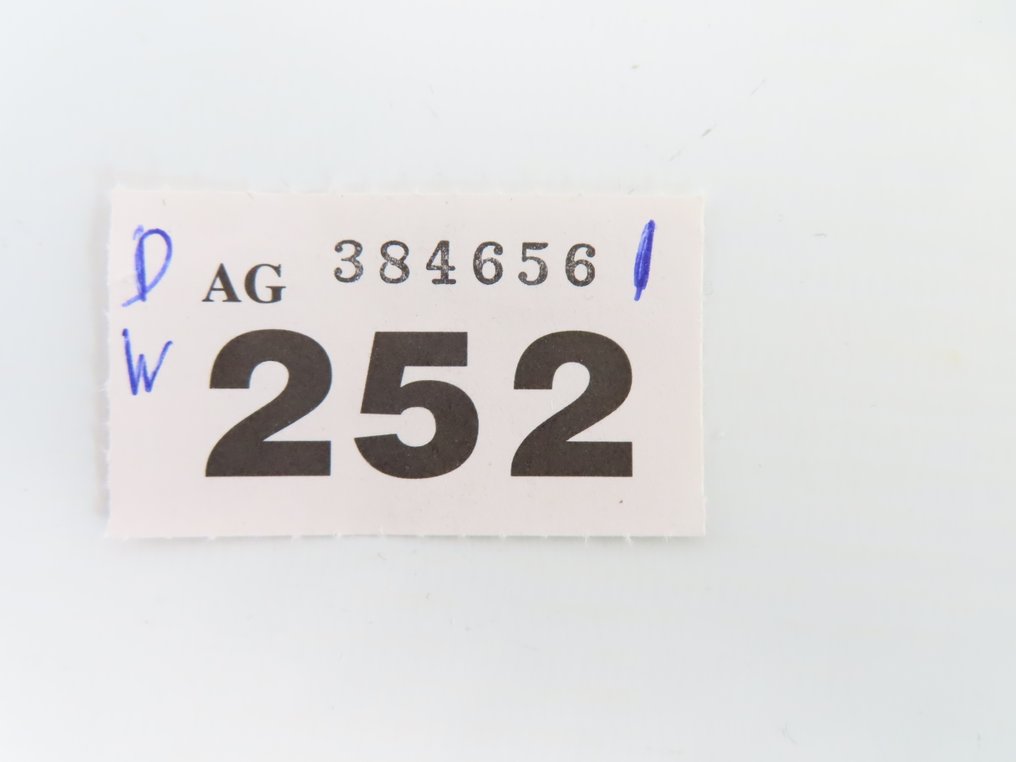 Märklin Z轨 - 87672 - 模型火车客运车厢套装 (1) - 4节车厢人员列车组，配备2轴“Donderbussen”二/三等和三等车厢，包括行李车。 - DRG #1.0