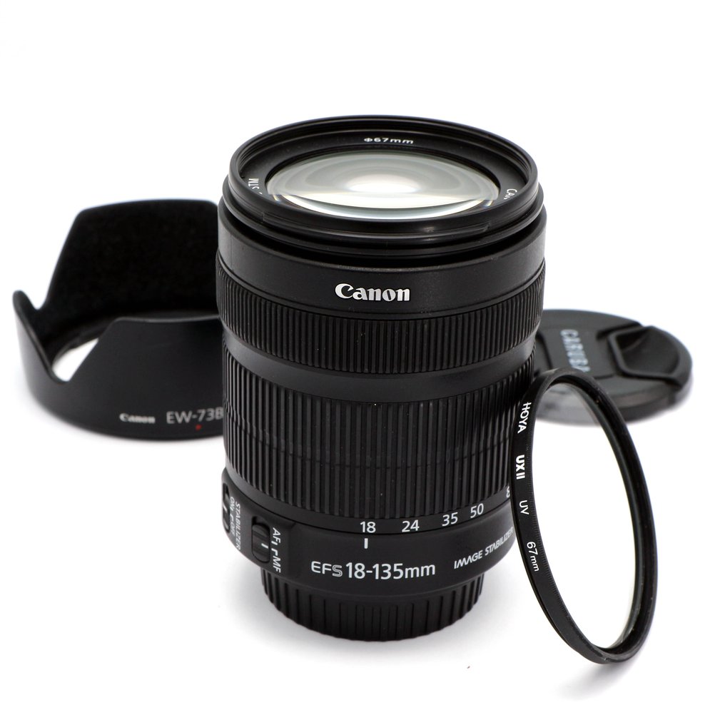 Canon EF-S 18-135mm F/3.5-5.6 IS STM met zonnekap en filter | Objectif à focale variable #1.0