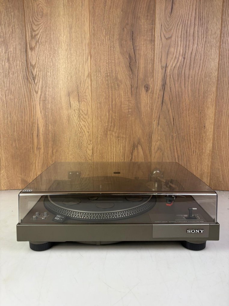 Sony - PS-3750 Record player #1.0