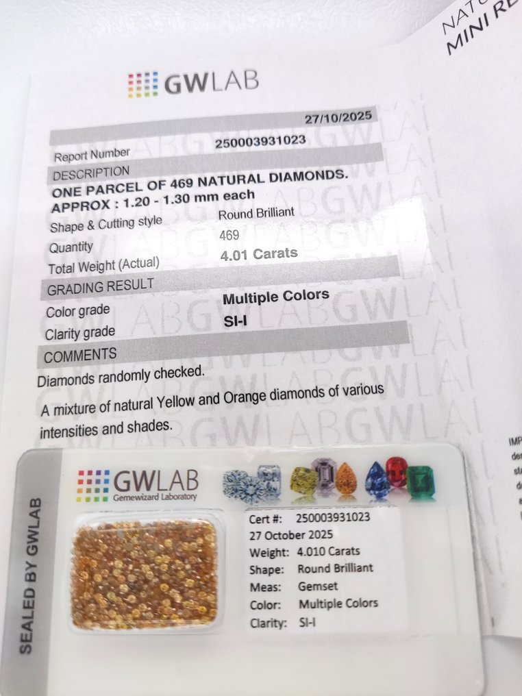 No reserve price - 469 pcs Diamond (Natural coloured) - 4.01 ct - Round Mixed colours - I1, SI1 - Gemewizard Gemological Laboratory (GWLab) #2.1
