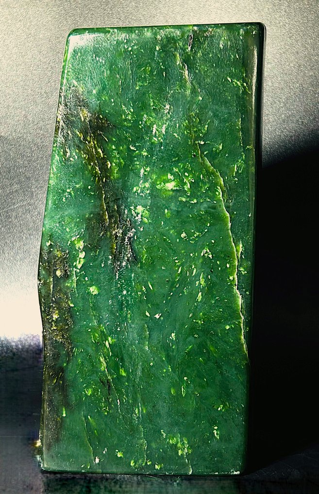 精美软玉展示品 顶级收藏家之石 - 高度: 270 mm - 闊度: 106 mm- 4346 g - (1) #1.0