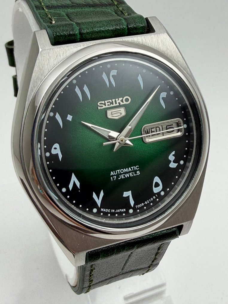 Seiko - Seiko 5 – Ref. 7009-577A – Arabic Dial – Automatic  – Men – 1980s - χωρίς τιμή ασφαλείας - Άνδρες - 1980-1989  #1.0