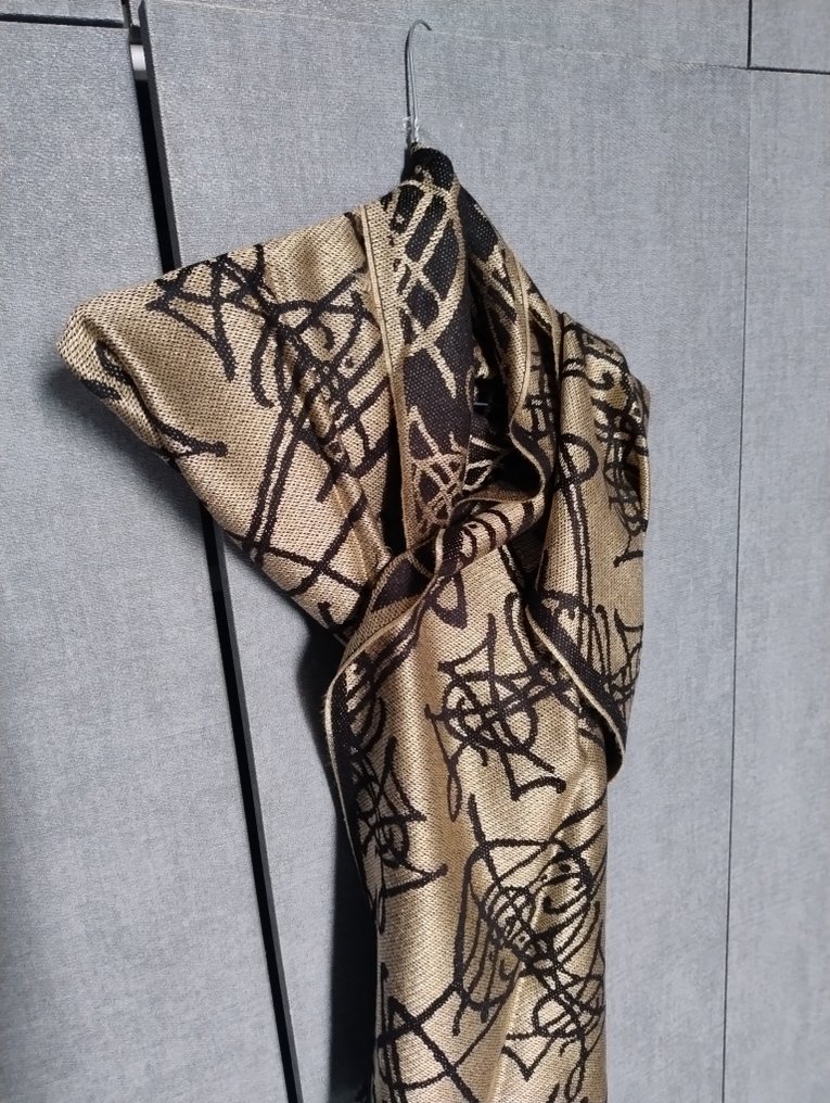 Vivienne Westwood - 披肩(披巾) #3.2